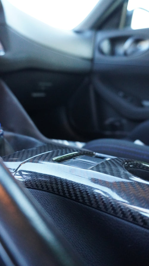2023+ Nissan Z Carbon Center Console - Balance